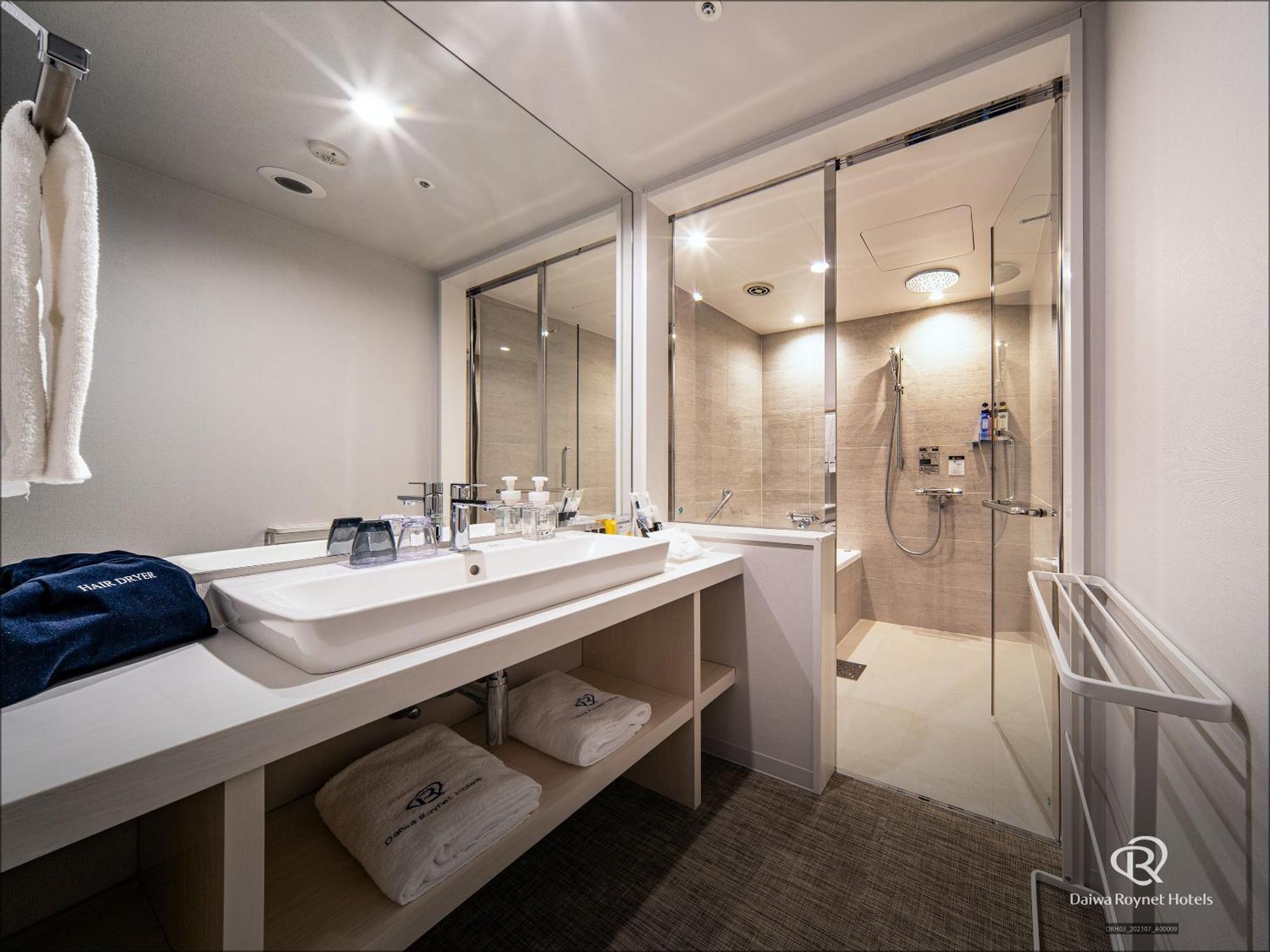 Daiwa Roynet Hotel Kanazawa Eki Nishiguchi Szoba fotó